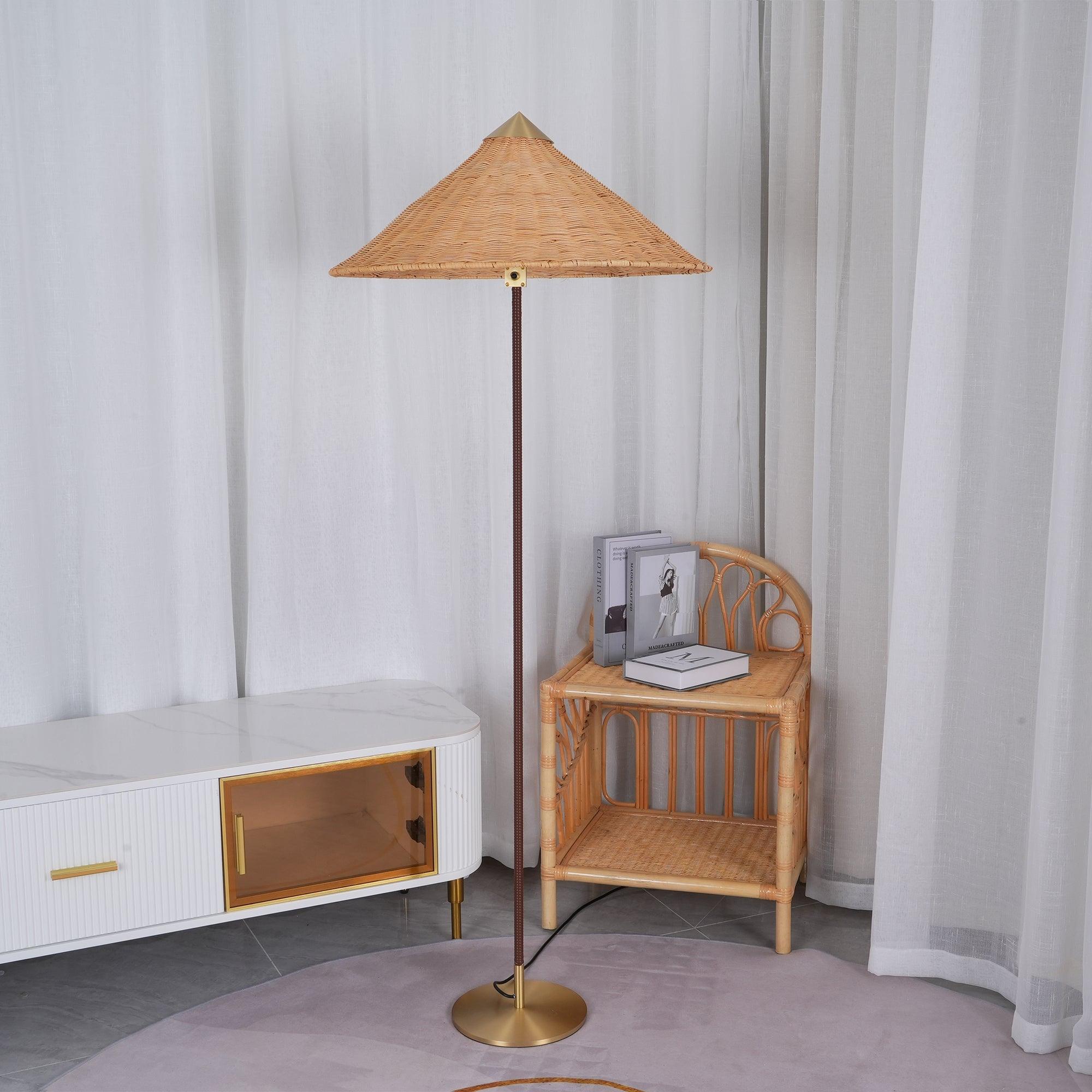 Amora Floor Lamp