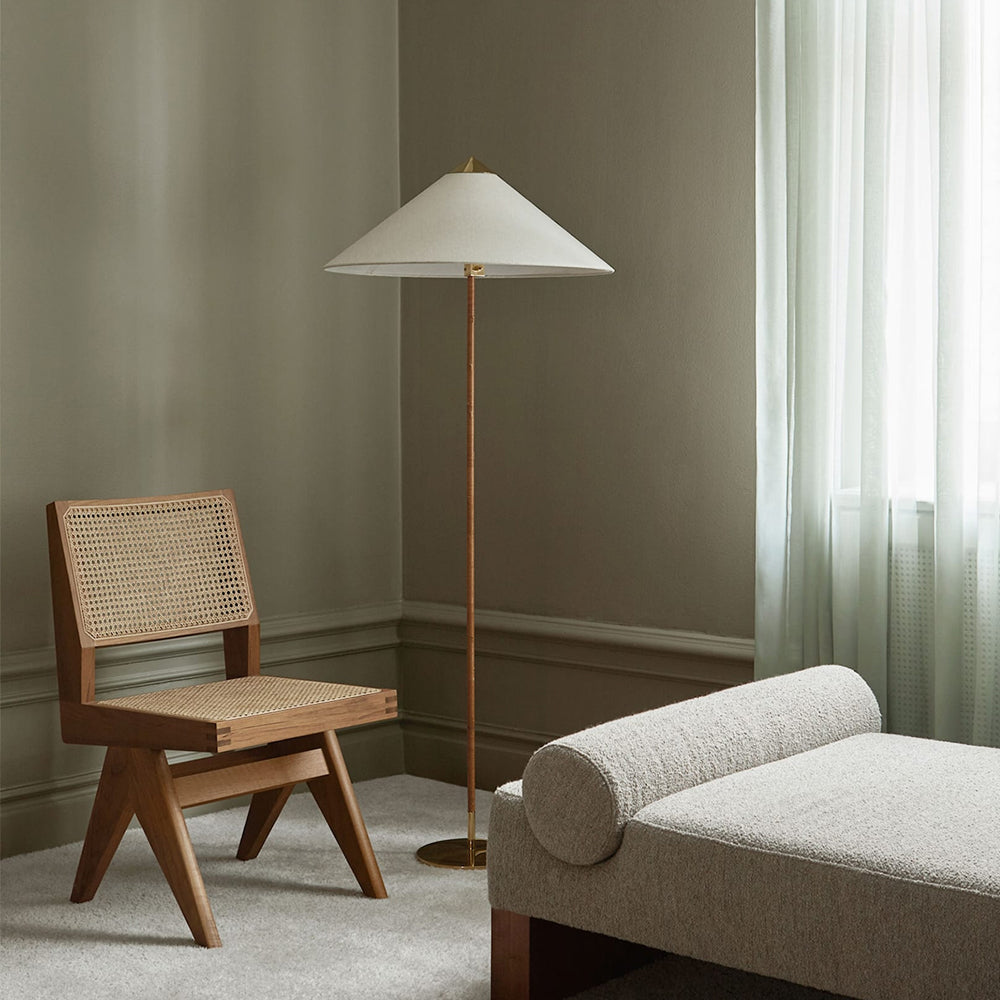Amora Floor Lamp