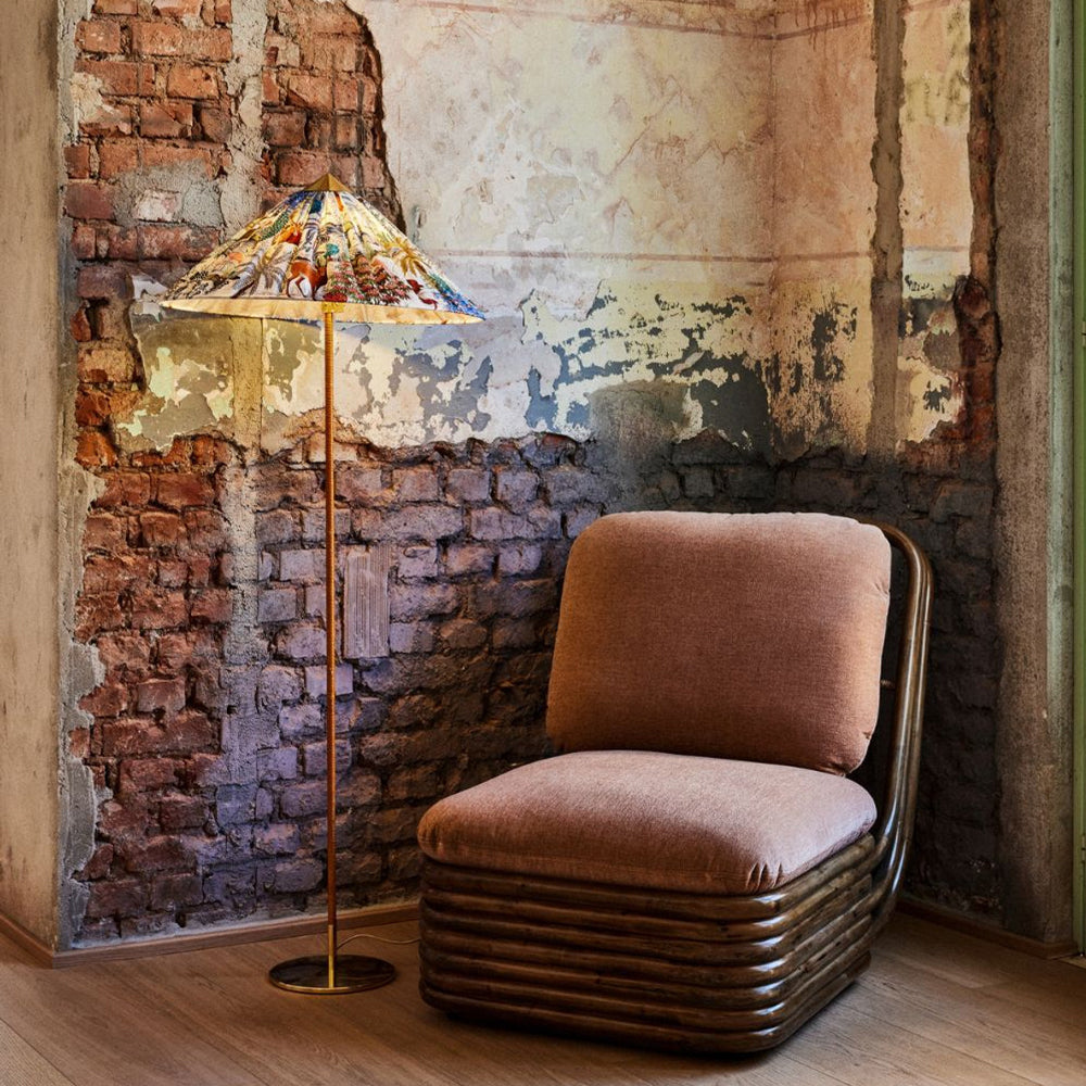 Amora Floor Lamp
