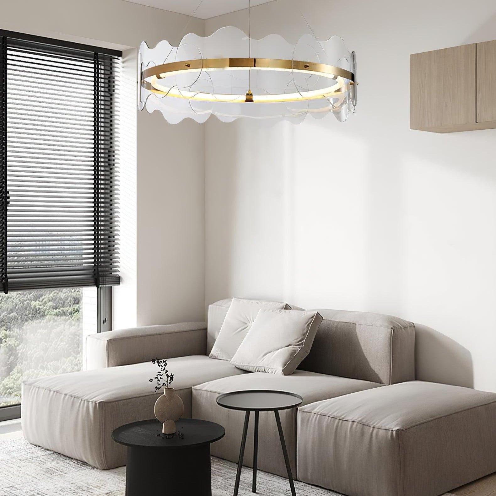 Acrylon Waved Pendant Lamp