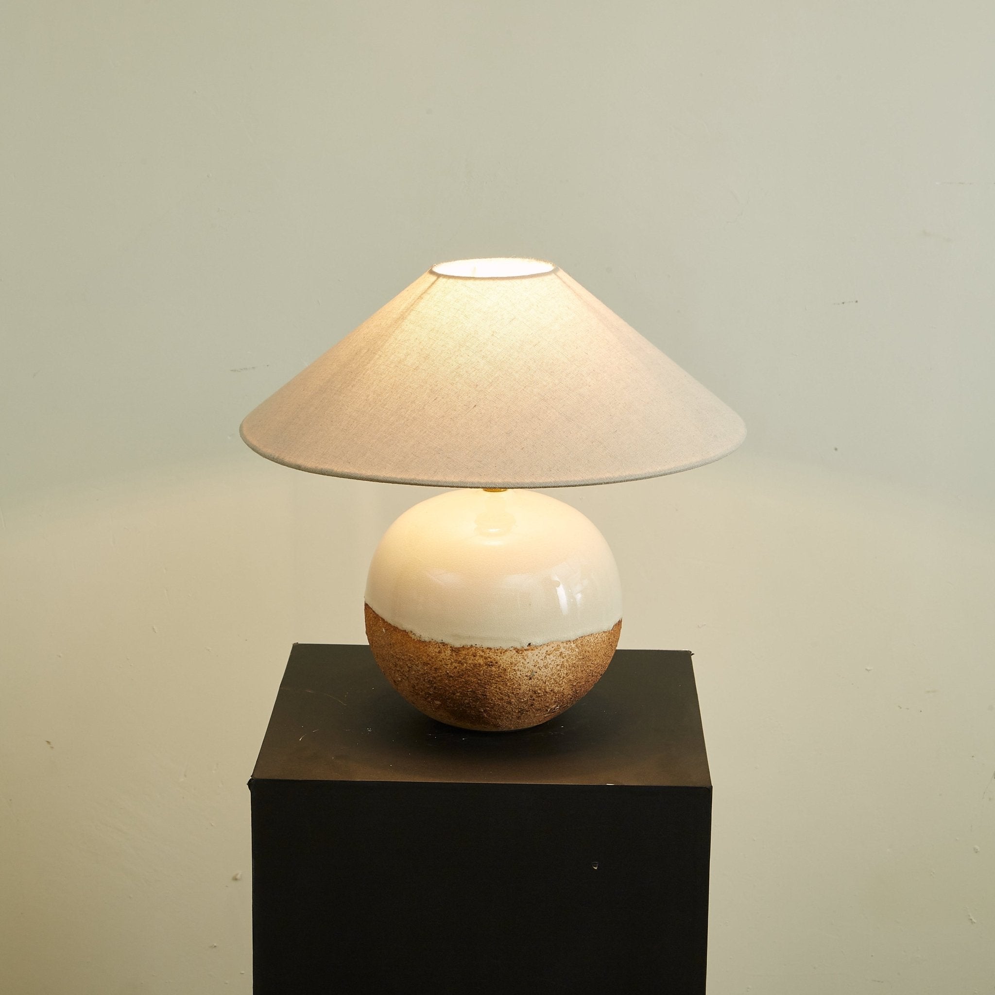 Abas Table Lamp