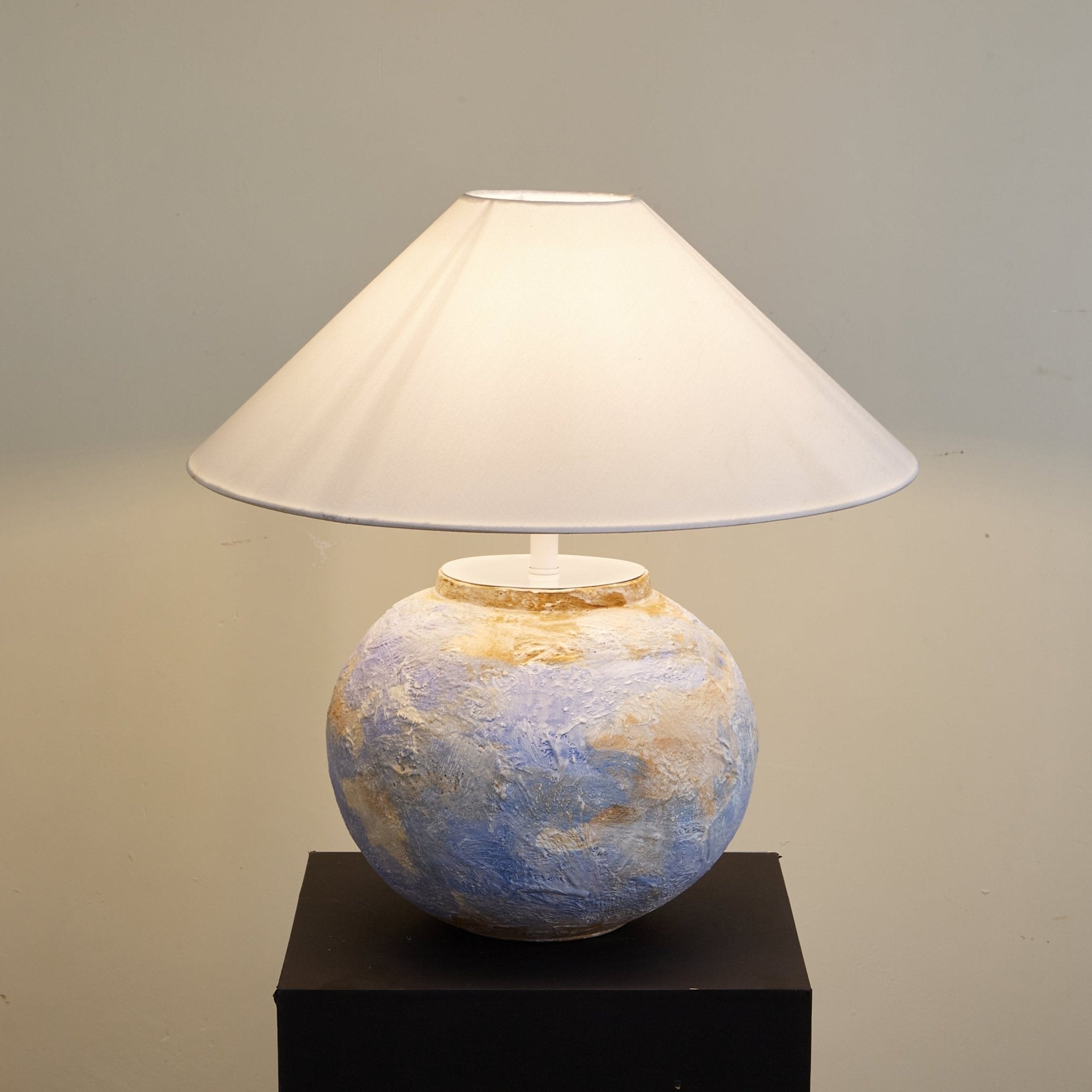 Acellore Table Lamp