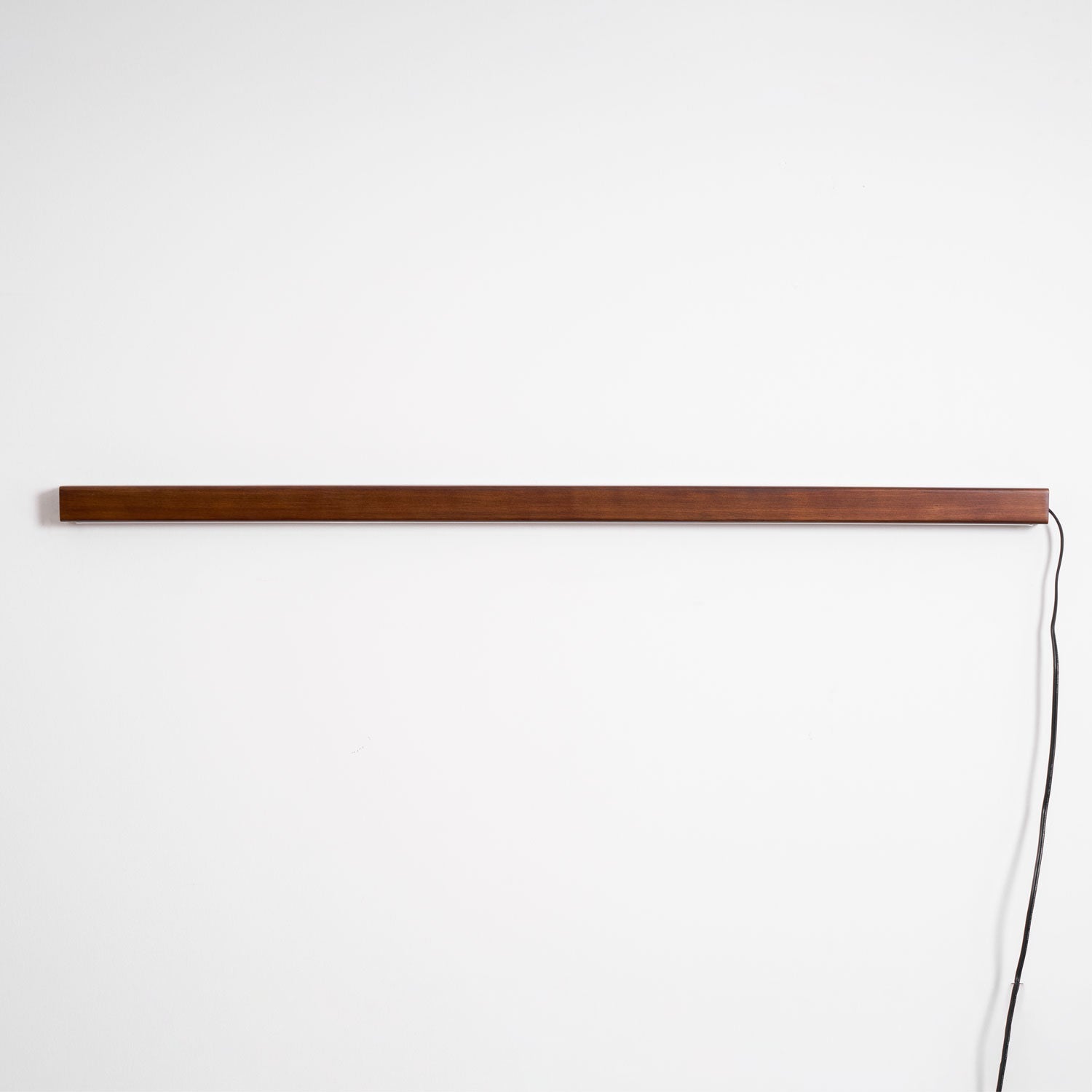 Aerelo Wall Lamp