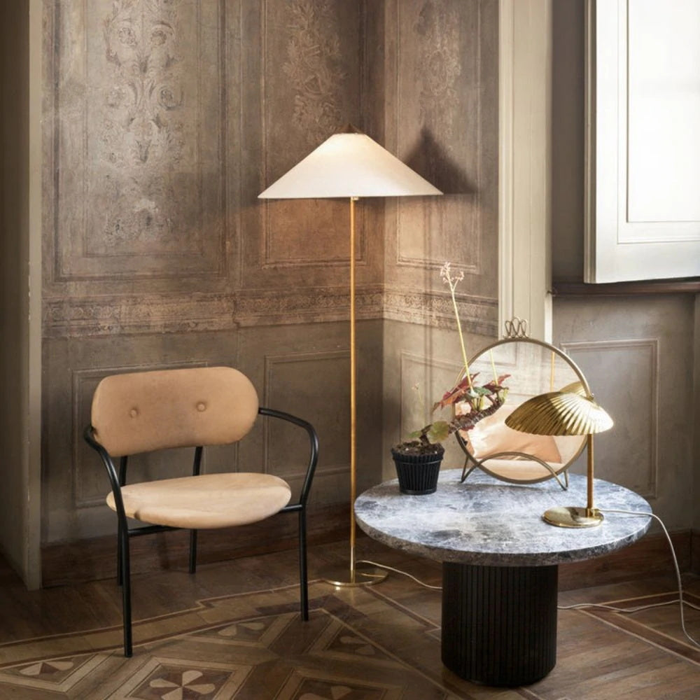 Amora Floor Lamp