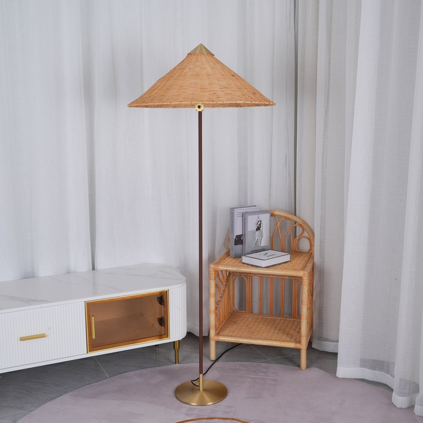 Amora Floor Lamp