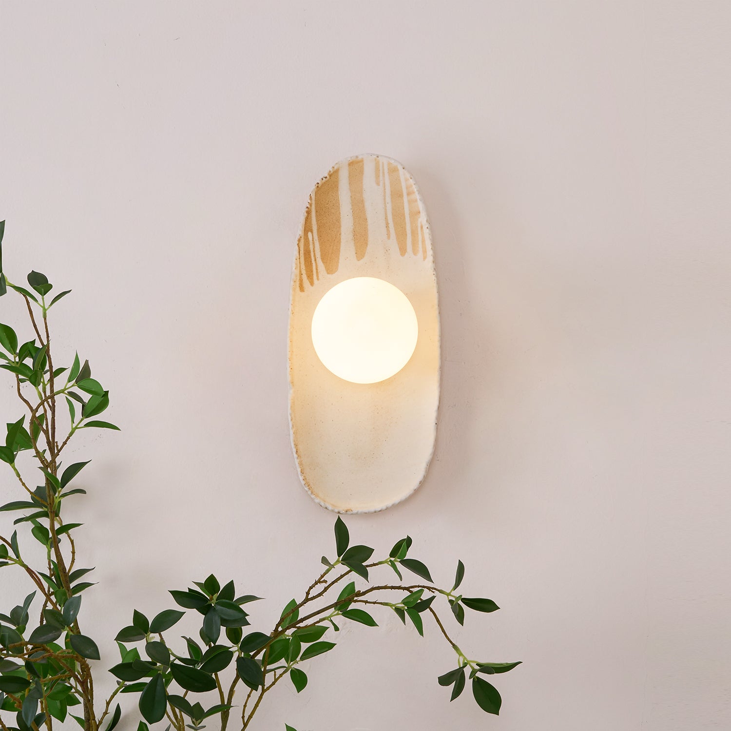 Anlena Wall Lamp