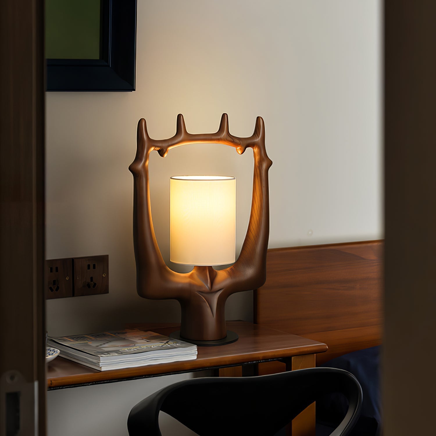 Anismeo Table Lamp
